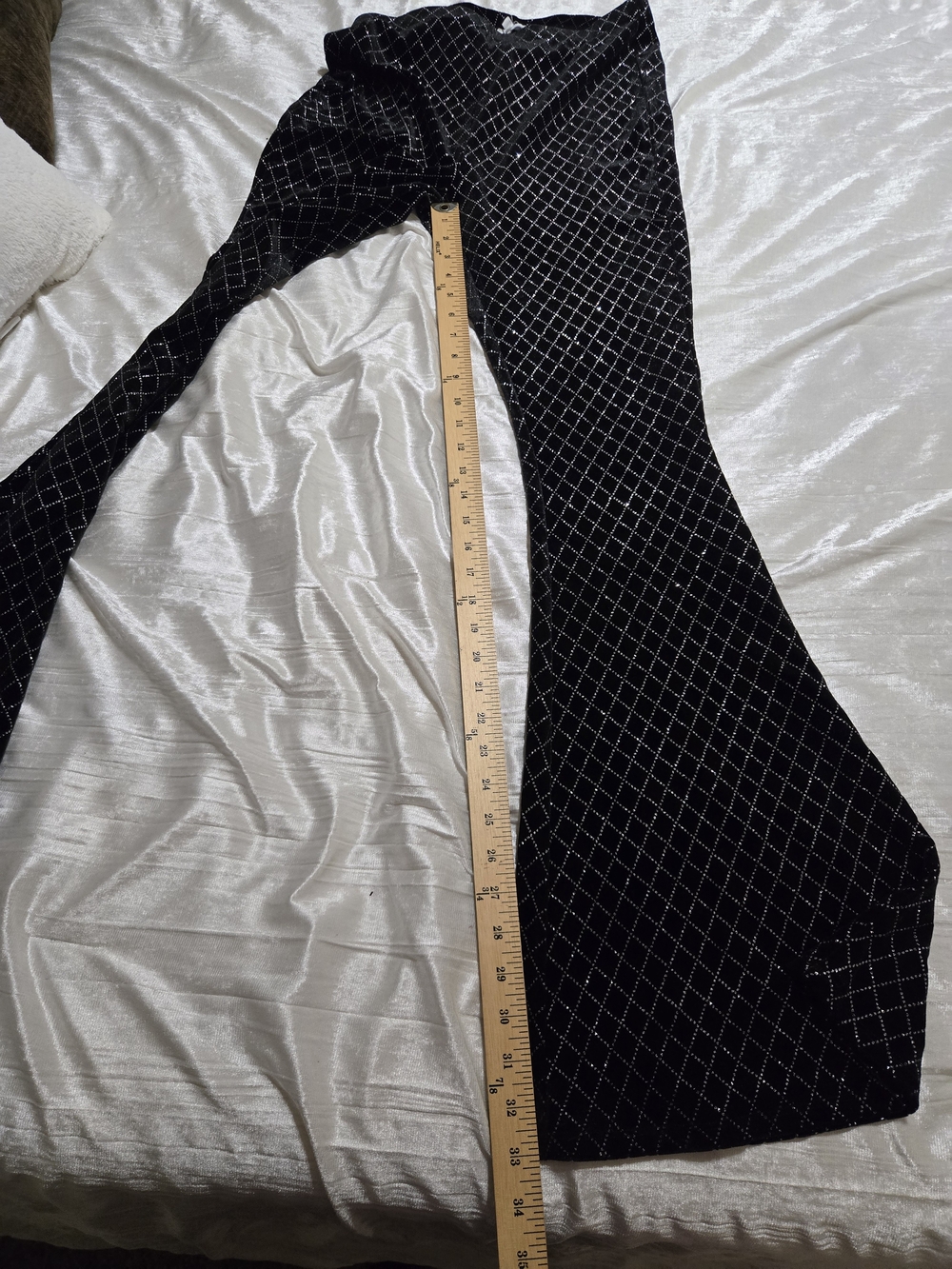 Bear Dance Black Velvet Pants with Silver Diamond Accent Size L EUC. - Picture 11 of 11